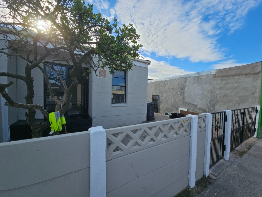 3 Bedroom Property for Sale in Eastridge Western Cape